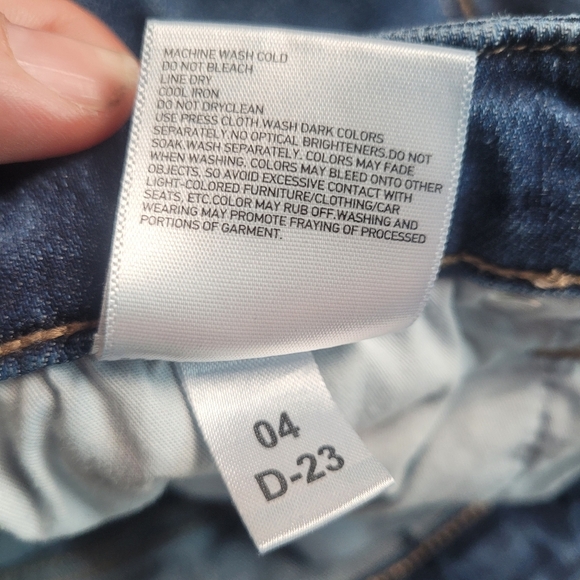 Uniqlo Women's High Waist Wide Leg Crop Fray Hem Jeans Size 27 - Picture 8 of 12